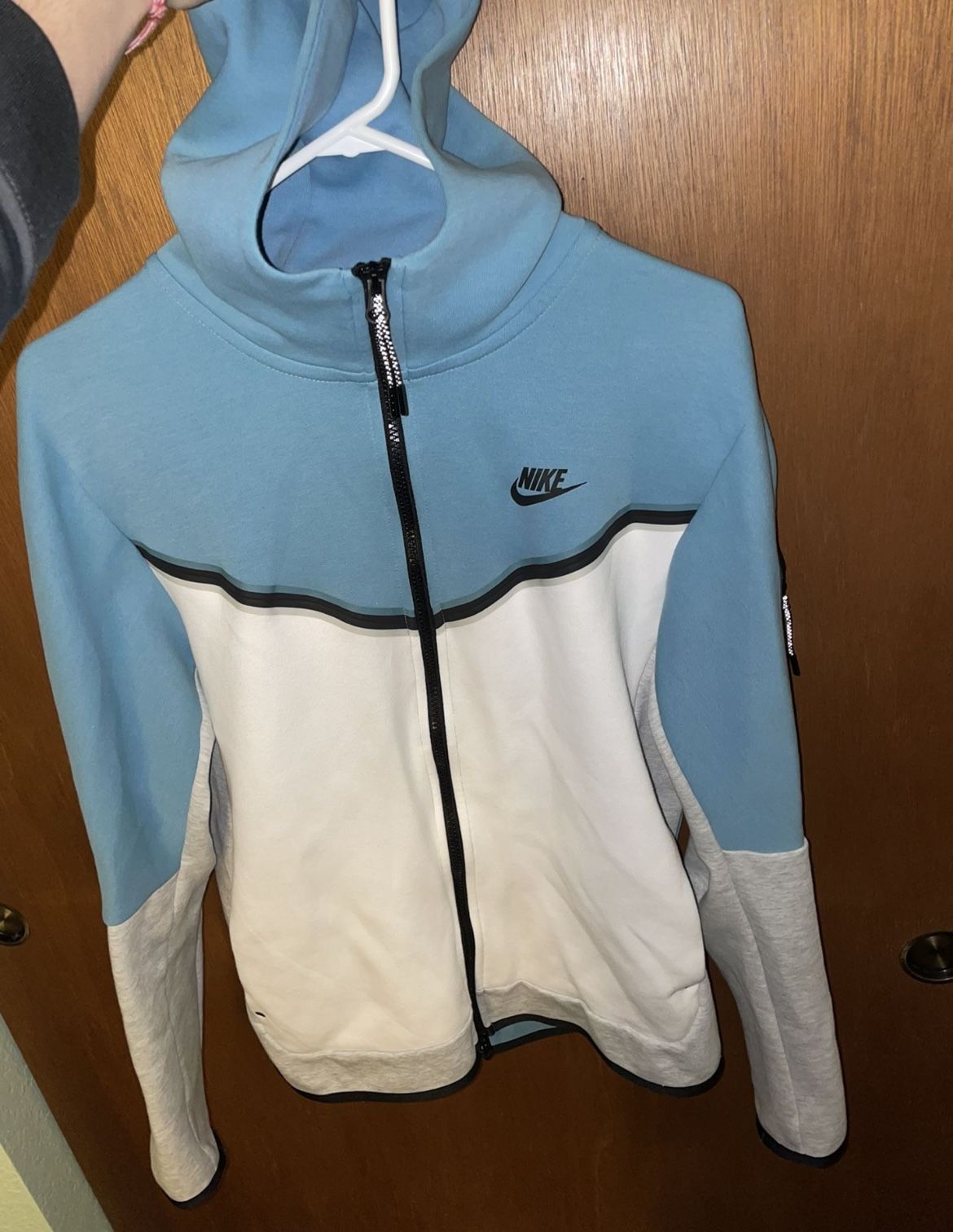 Nike Tech Lightblue White Deadstock