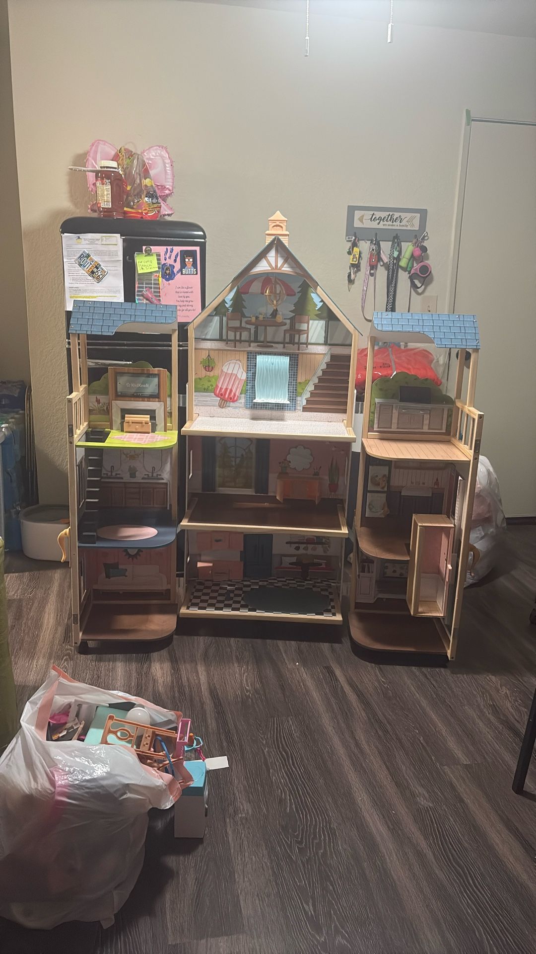 KidKraft Secret Reveal Wooden Mansion Dollhouse With Lights, Sounds And 47 Accessories