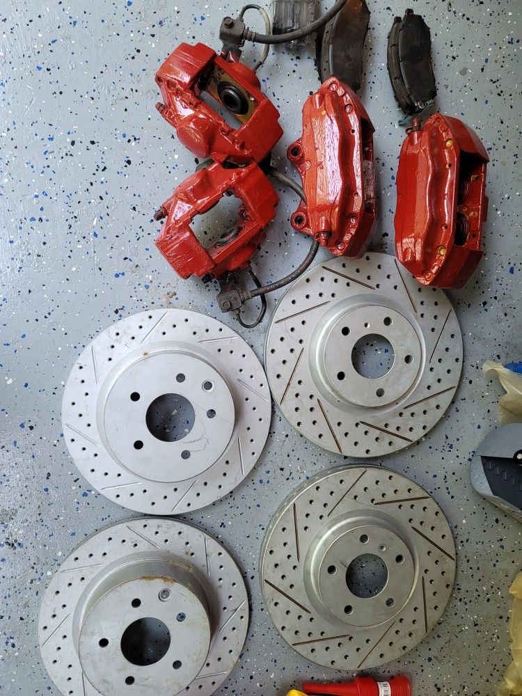 G35 & 350z Brembo Brake Calipers And Rotors Package Set