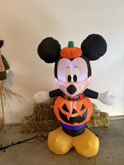 Halloween Blowup Decors