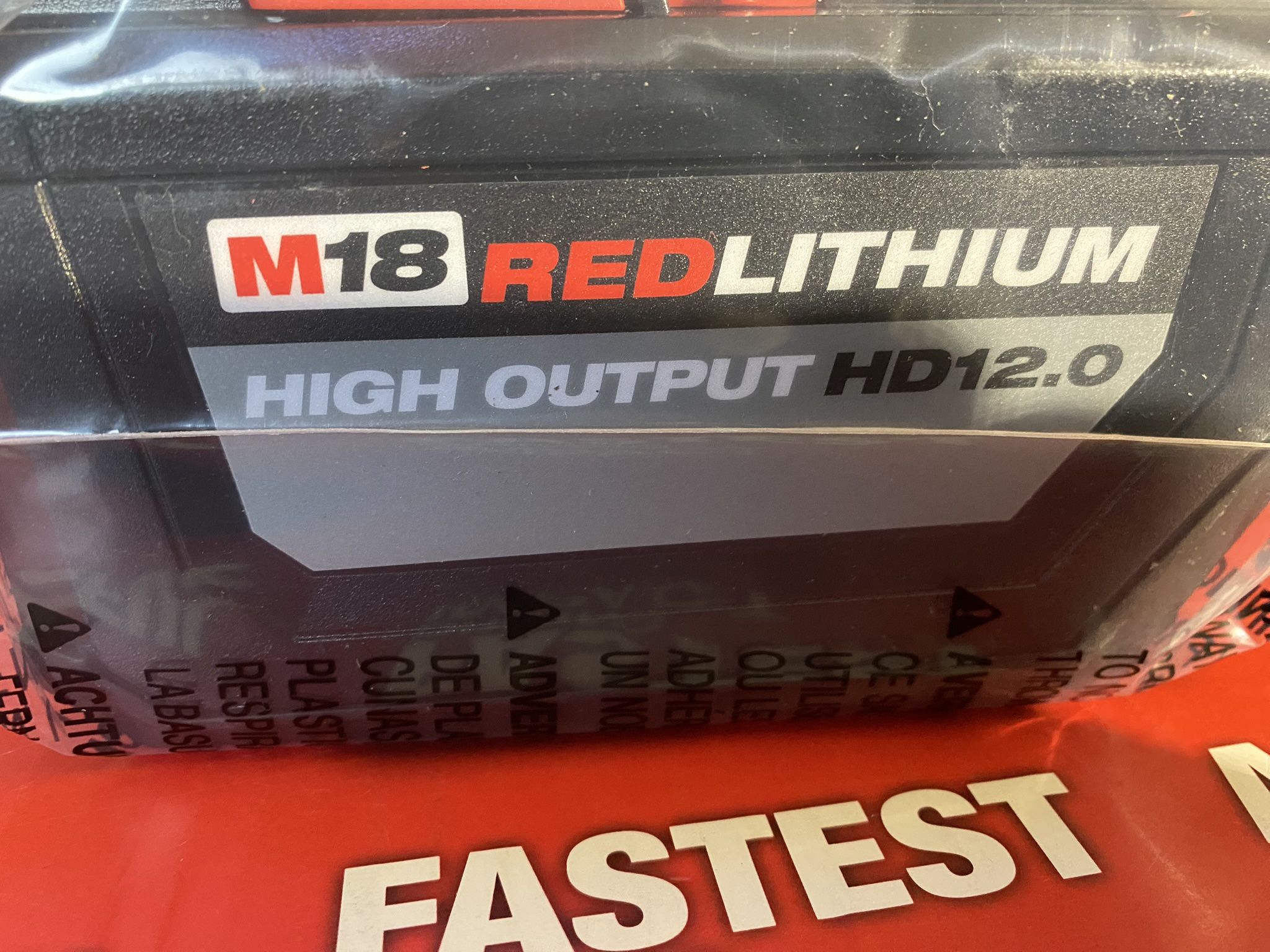 MILWAUKEE M18 HIGH OUTPUT BATTERY 12AH BRAND NEW SEALED (( Read Below