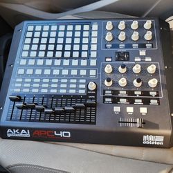 Akai APC 40 Performance Controller