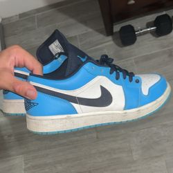 Air Jordan 1 Low UNC Blue (used)