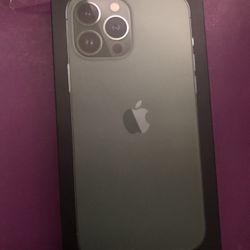 iPhone 13 Pro Max 1TB Alpine Green