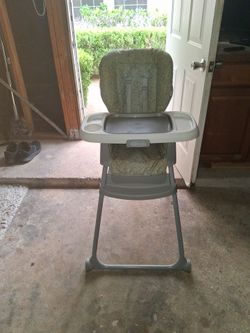 4-1 Graco High Chair, Gently used