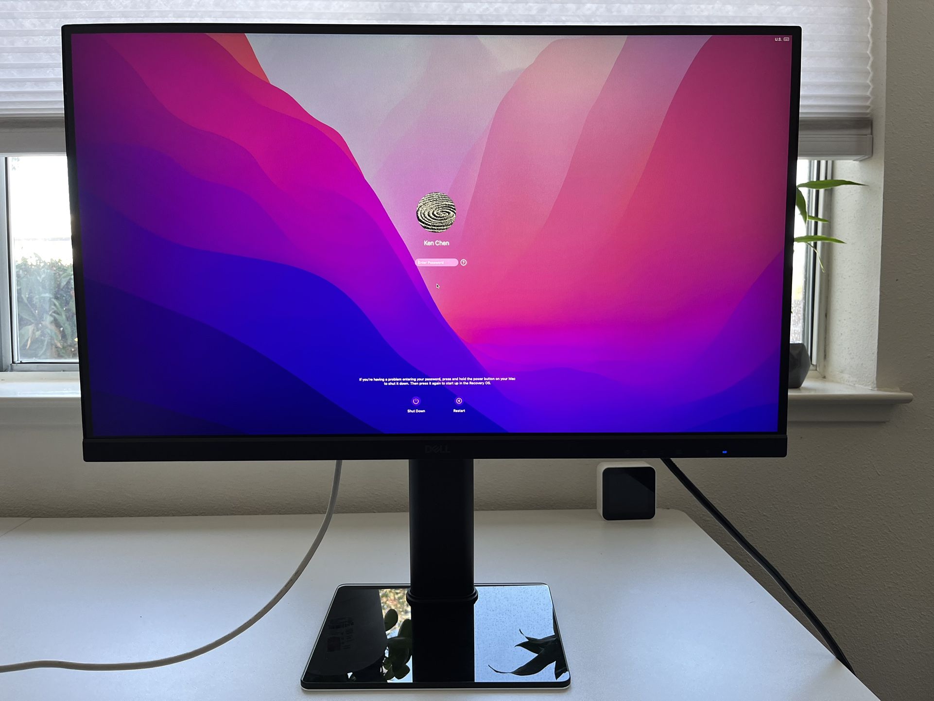 Dell 27” Monitor QHD 2560x1440 G2725D