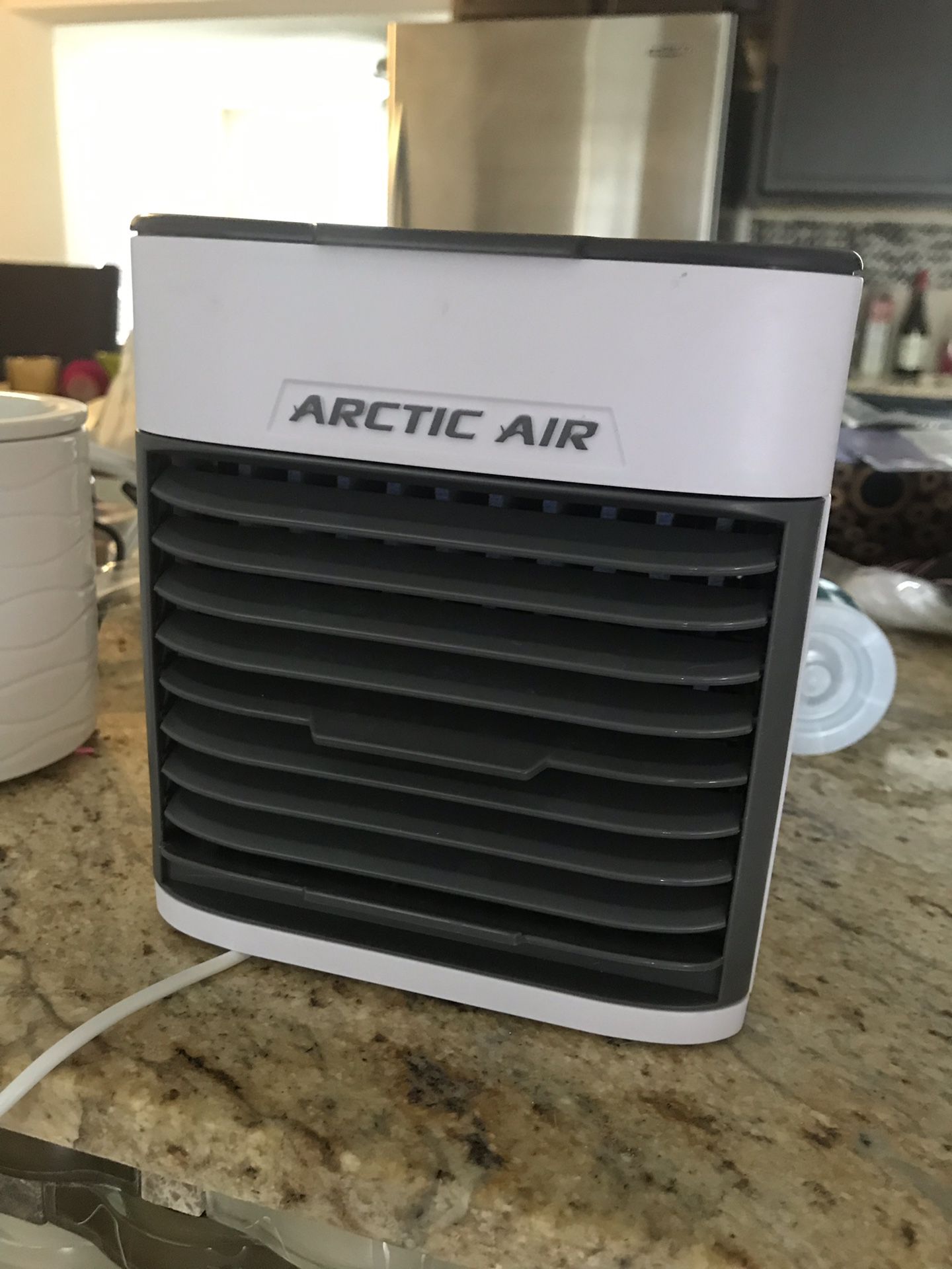 Arctic Air evaporative air cooler