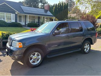 2004 Ford Explorer