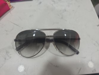 ​Authentic Louis Vuitton Aviator Sunglasses – Damier Detail
