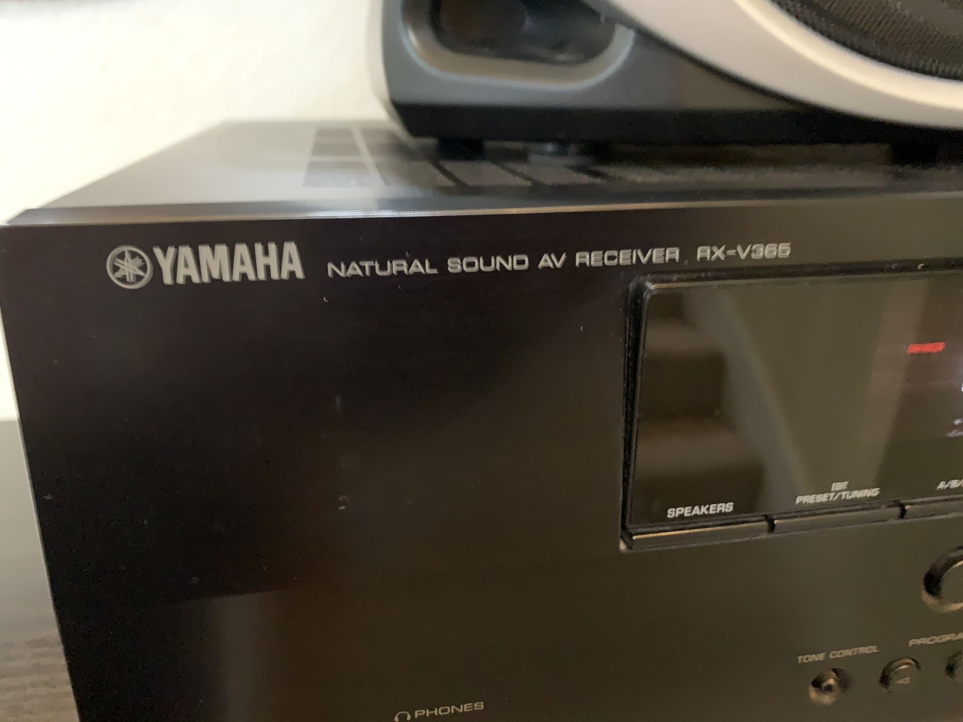 Karaoke USA+ Yamaha RX V365 5.1 with Bluetooth +2 large speakers 41