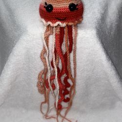 Little Mamma Jellyfish + Baby! 