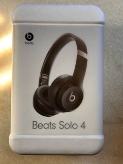 Beats Solo 4 Wireless Headphones