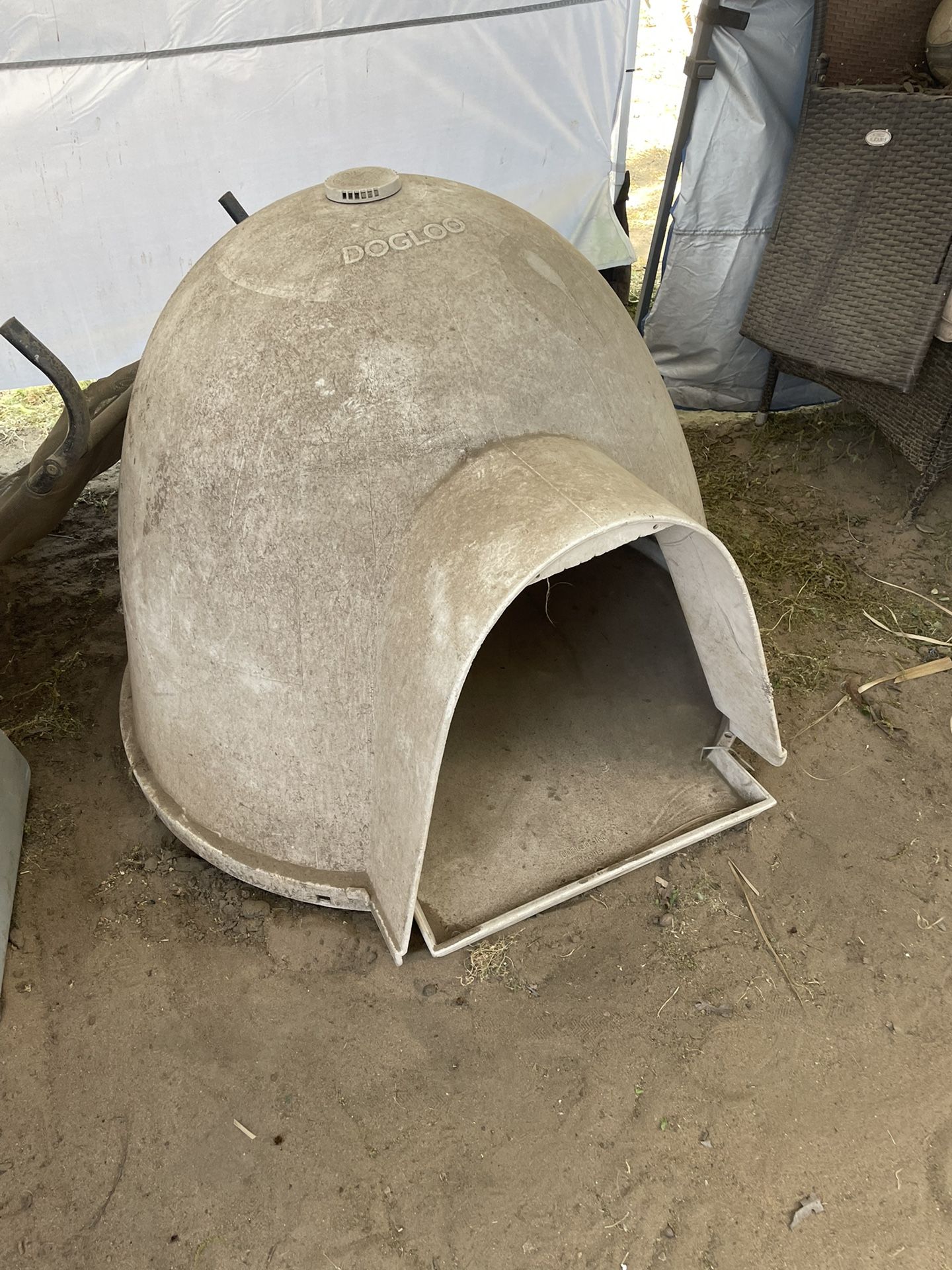 Dog Igloo House For Medium/Large Dogs