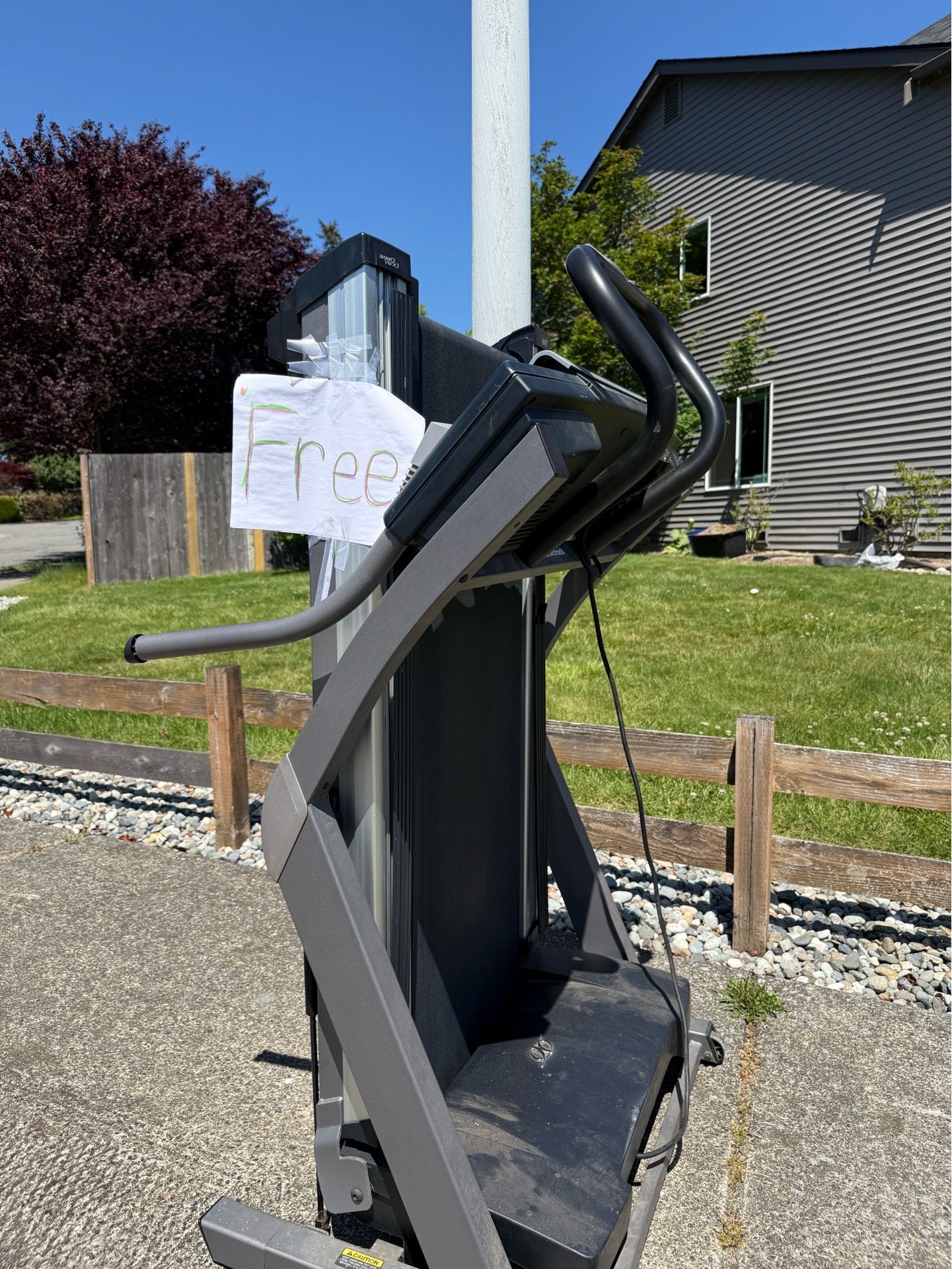 Free treadmill