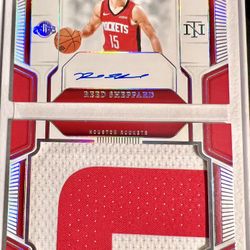 2024-25 National Treasures Reed Sheppard Jumbo Patch Booklet /15