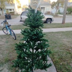 6 Ft Pre-lit Christmas Tree