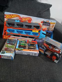 Hot Wheel Bundle
