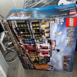 Harry Potter Diagon Alley Lego Set