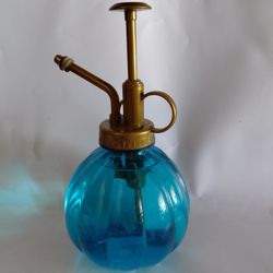 UNIQUE 7" BLUE MIST  SPRAY  BOTTLE 