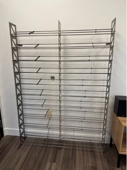 BOLTZ CD rack