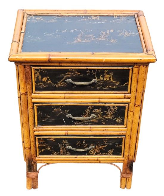 Beautiful Vintage 1940s Hand-Painted English Bamboo & Chinoiserie Lacquer End Table 3 Drawer Nightstand 25"H x 14.5"D x 19.5"W 19th Century Chest
