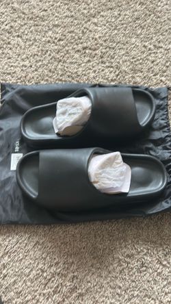 Yeezys slides