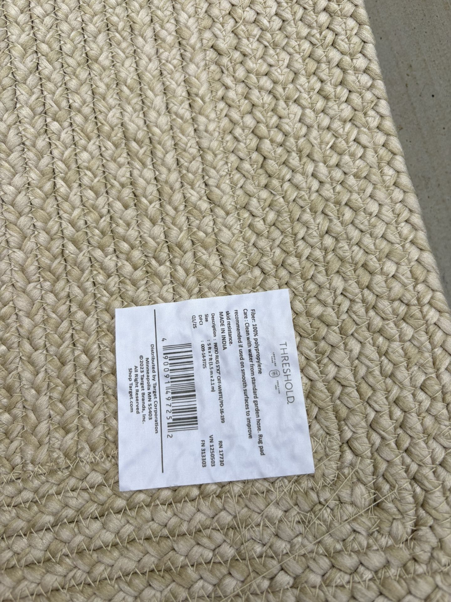 Rug