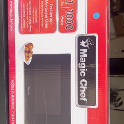 Magic Chef Microwave  NEW
