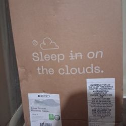 COOP RETREAT MATRESS TOPPER/QUEEN SIZE