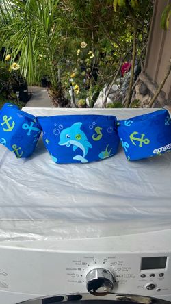 Boys pool floats 30-50 lbs