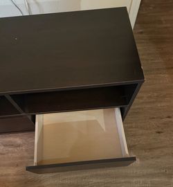 TV Stand / Entertainment Center