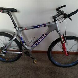 Trek Elite 9.8 0clv Mountain Bike