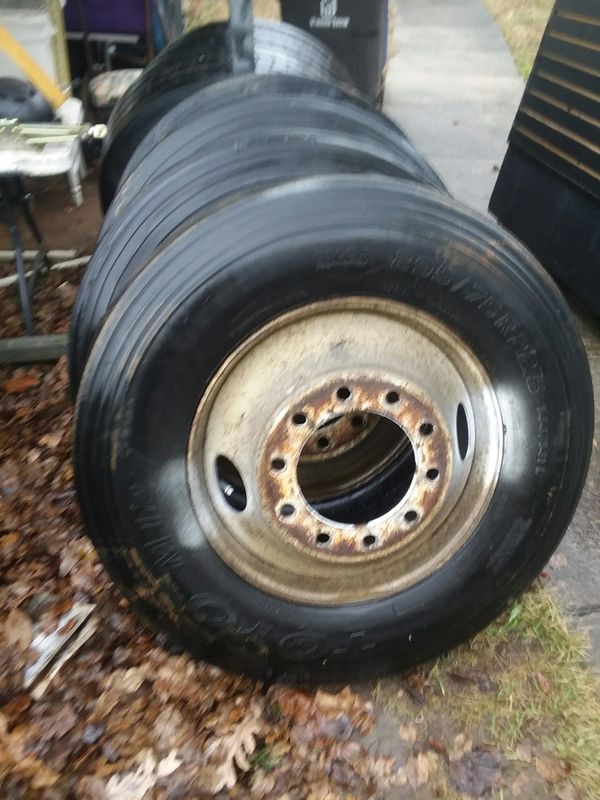 Tractor truck TIRES 11r 22.5, 0 295/75/22.5 , 275/80/22.5 for Sale in