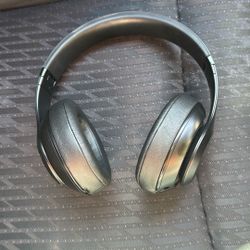 Beats Studio 3 Cancelling Noise
