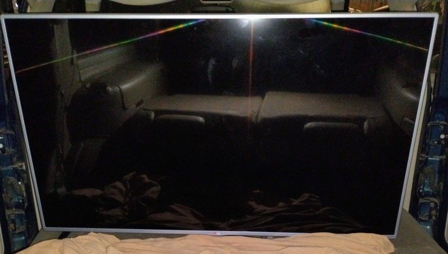 LG 55" Flat screen TV(Great Condition Needs Repair).