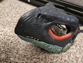 Jurassic Park raptor mask