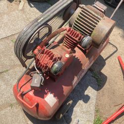 Horizontal 110 Volt Aircompressor