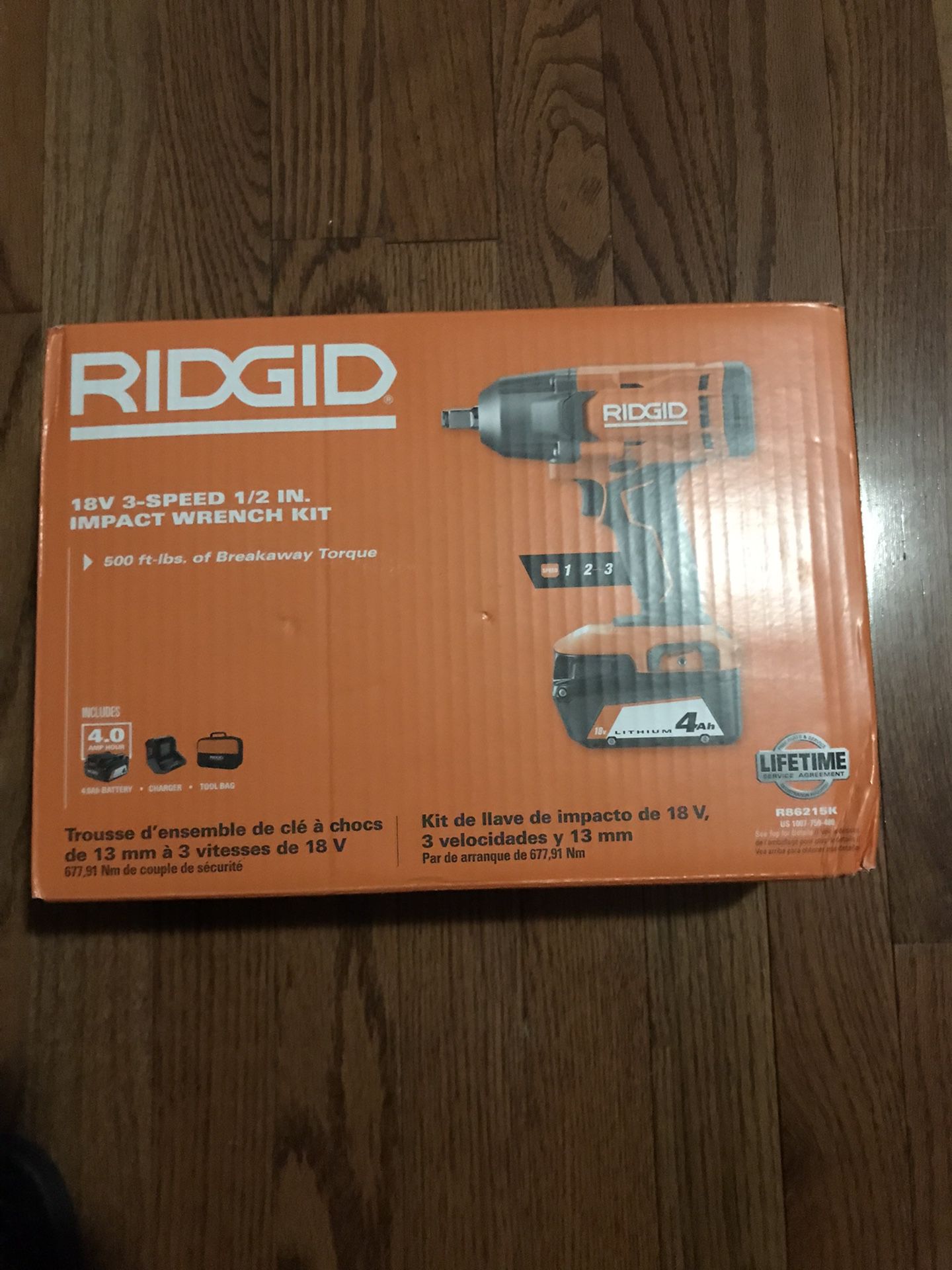 RiDGiD 18V 1/2 Impact wrench kit battery in charger included