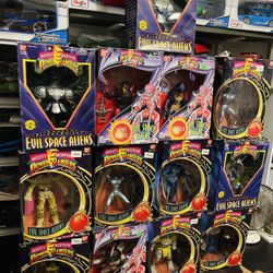 VINTAGE POWER RANGER ACTION FIGURES