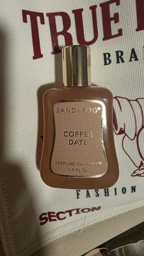 Brand New Sand + Fog Oil Perfume Roller