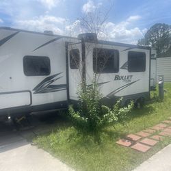 2021 Keystone Bullet 27 bhs
