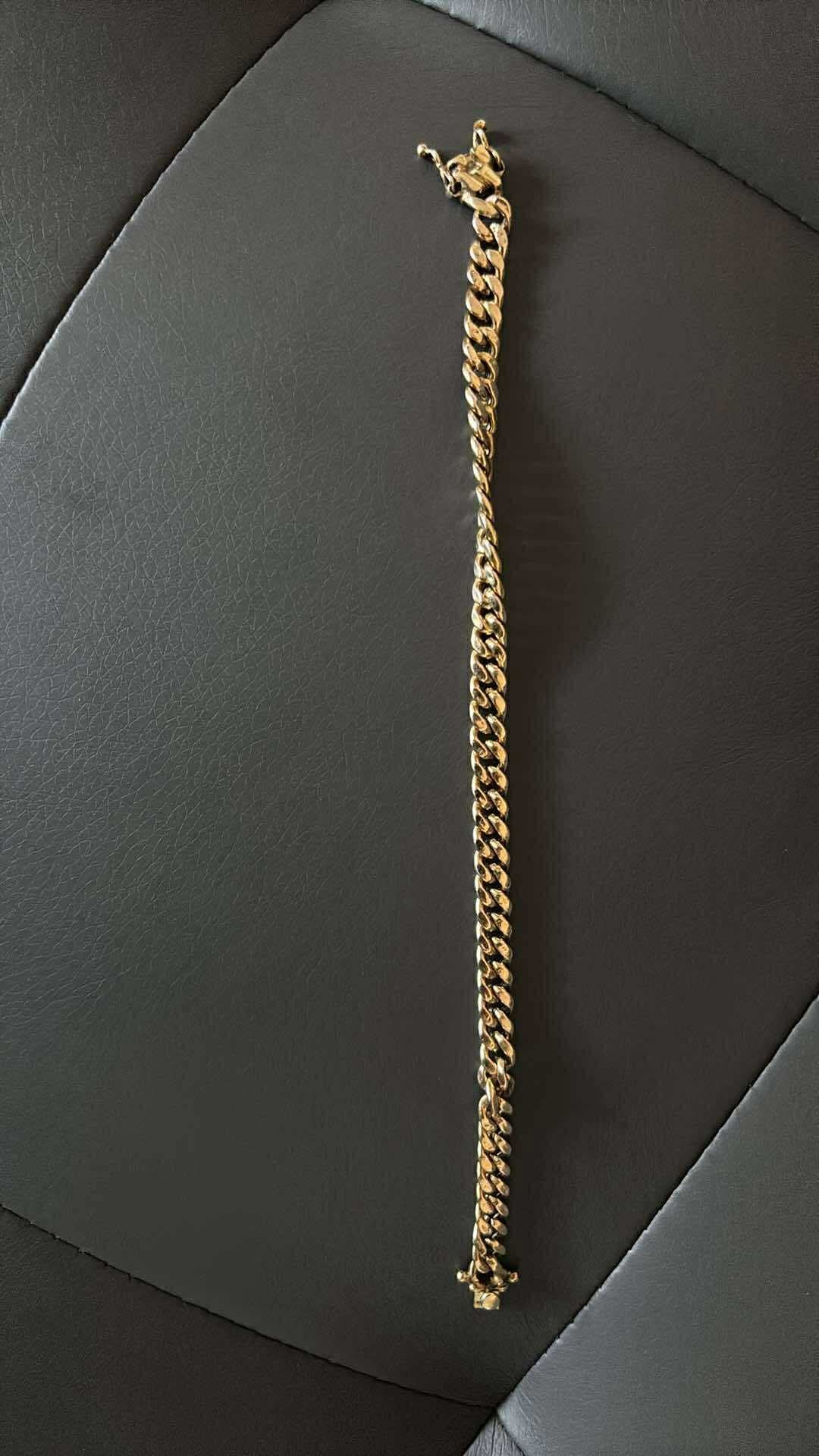 Cuban Link bracelet 10k