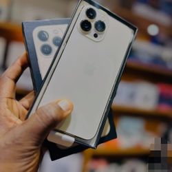 iPhone 13 Pro Max Unlocked With Warranty 