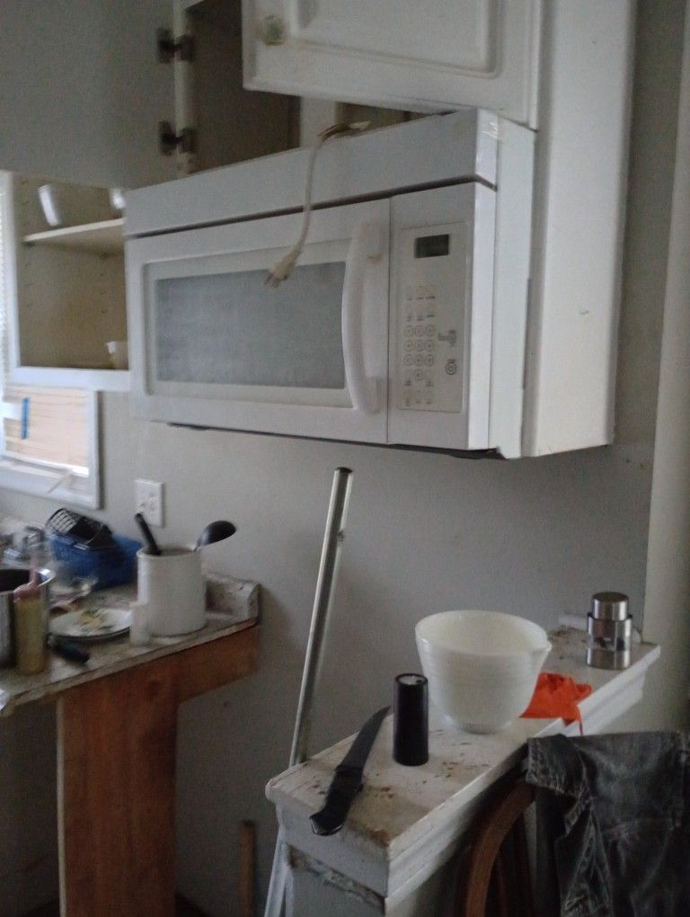Microwave