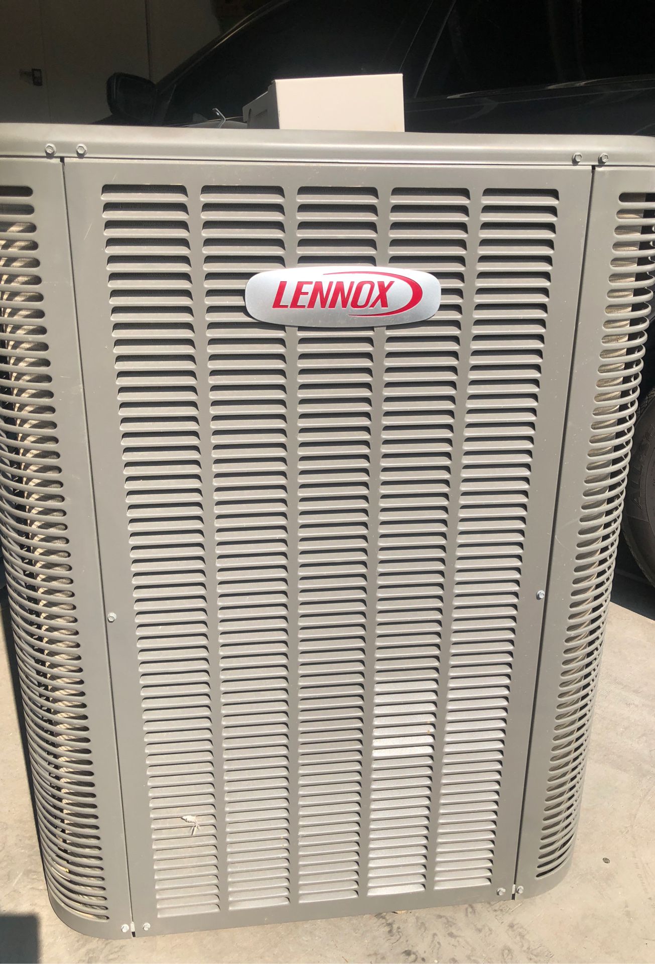 Lennox 2 ton compressor and ac unit/ air conditioner