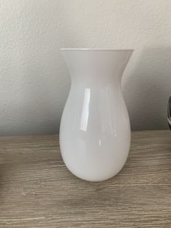 White flower vase