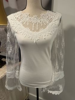 Jolio & Co Elegant White Lace Yoke Blouse with Sheer Lace Sleeves
