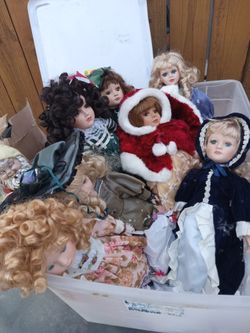 Vintage Porcline Dolls