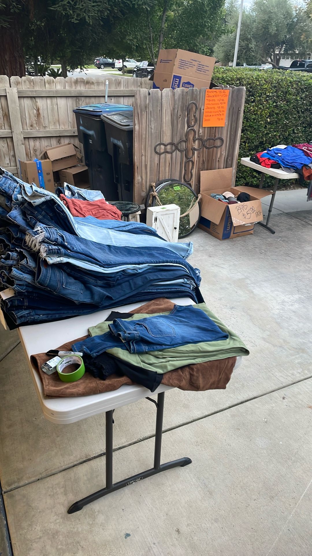 GARAGE SALE 4223 W HAROLD CT