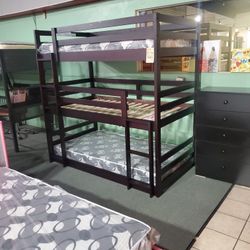 Triple Twin Bunkbed